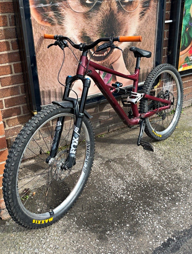 Specialized status 160 - , full