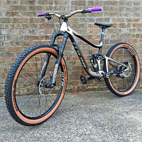 Giant reign full suspension - 29,